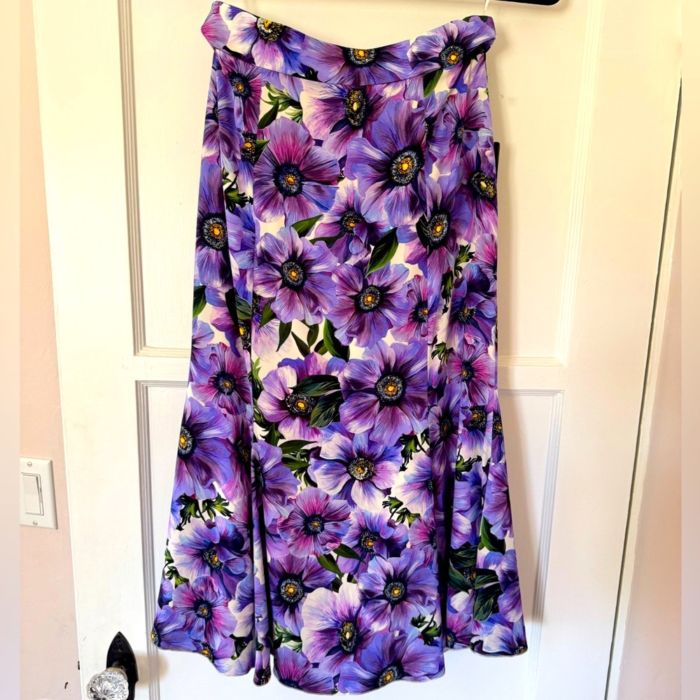 New-with-Tags Dolce & Gabbana Anemone Silk Midi Skirt Floral (IT 42/US 6)